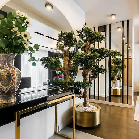 Luxury Penthouse With Jacuzzi Apartament