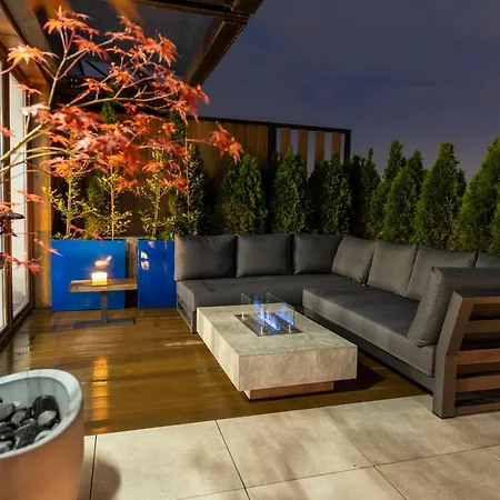 Luxury Penthouse With Jacuzzi Apartment *