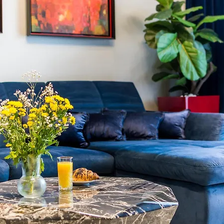 Luxury Penthouse With Jacuzzi *