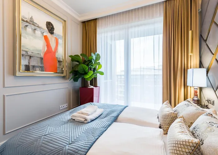 Luxury Penthouse With Jacuzzi