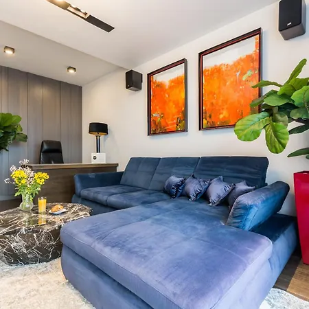 公寓 Luxury Penthouse With Jacuzzi *